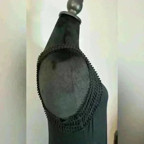 Robin Piccone Built In Bra Dress with Pockets - size medium - Picture 2 of 5